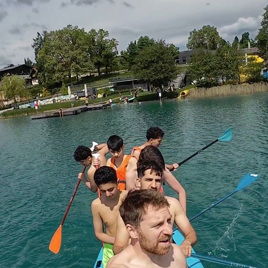 Sportliche Abenteuer der 3A & 5A – Phönix Schulen Realgymnasium in 1110 Wien auf Sommersportwoche in Kärnten
