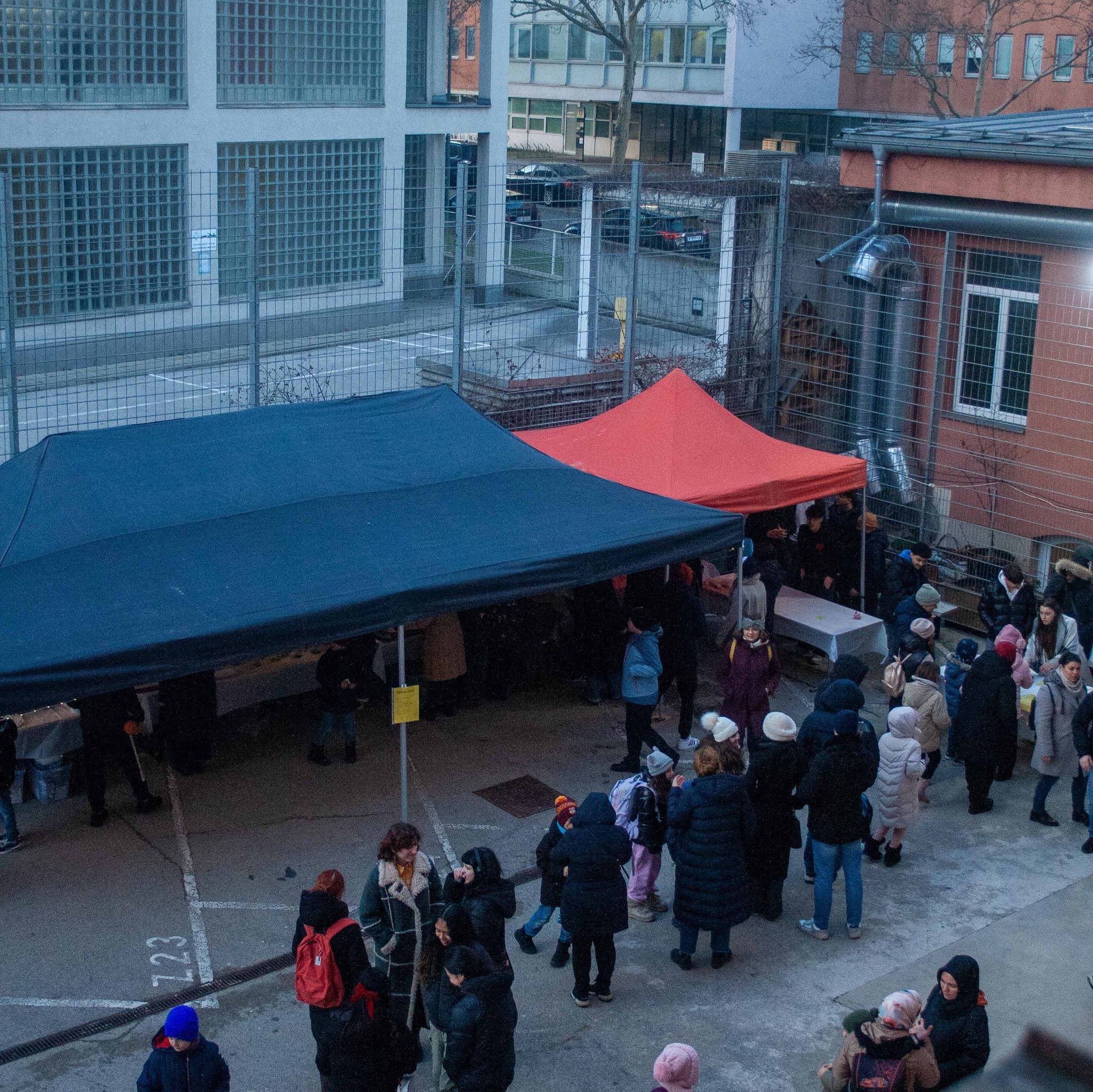 Wintermarkt 2025 des Phönix Realgymnasium 1110 Wien