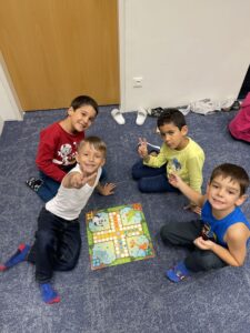 Spielerisch Englisch lernen ind der Privatvolksschule- Phönix in Wien- 1110 - Bild 5
