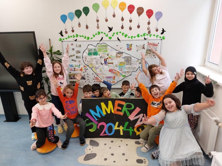 Unsere Dalmatinerklasse gewinnt den Schreibwettbewerb „MeinSchulBezirk“ - Privatvolksschule PHÖNIX 1110 Wien